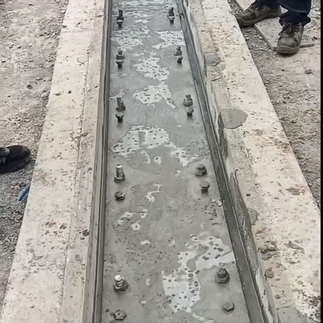 翠峦环氧树脂轨道胶泥是什么？用在哪里？